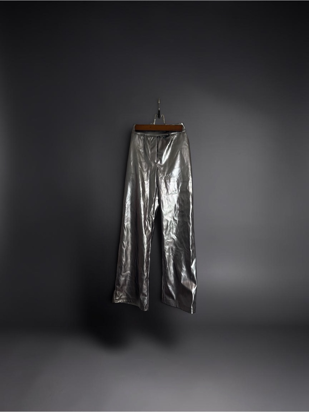 New York & Company Black Metallic Shine Pants
